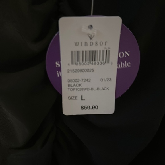 Black open back elegant dress - Picture 3 of 3